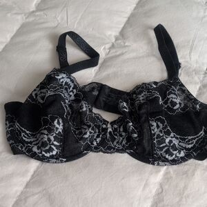 Simply Vera Vera Wang Black Lace Underwire Bra